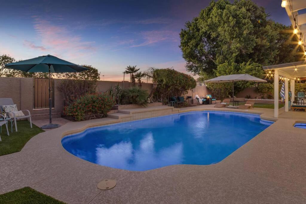 Complete Luxury Home W/ Pool, Spa & Putting Green Mesa Bagian luar foto